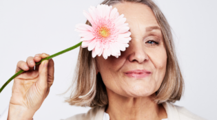 Por que a menopausa finalmente virou assunto?