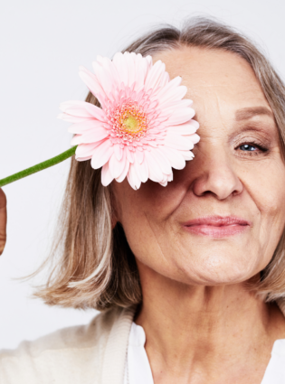 Por que a menopausa finalmente virou assunto?