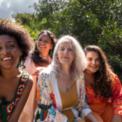 12 coisas que mudam silenciosamente na vida de uma mulher depois dos 40
